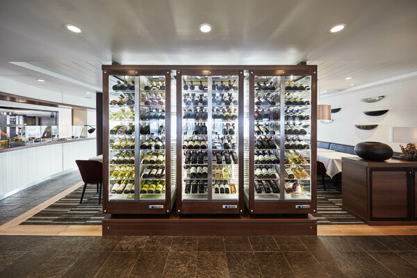 Hurtigruten - MS Nordkapp - Torget Restaurant 1.JPG